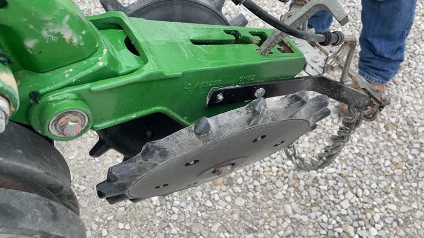 Chains Provide Multiple Benefits for Strip-Till Innovator.png