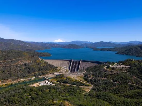 ncao-shasta-dam-small.jpg