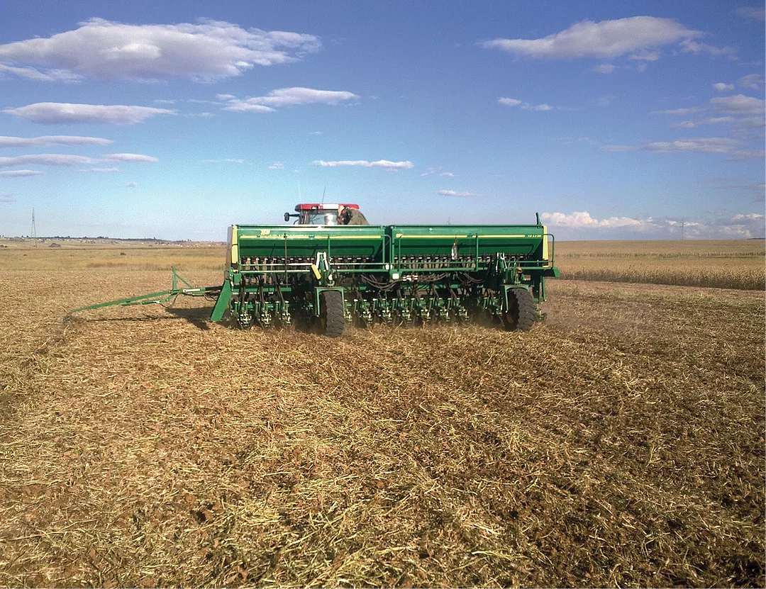 000-000_OptimizingDrillsCoverCrops_CTG_0813.jpg
