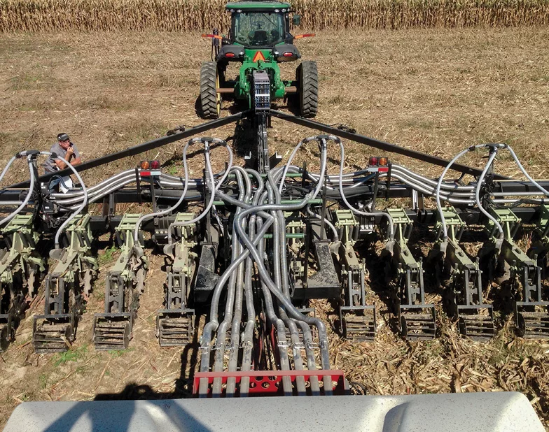 strip till bar