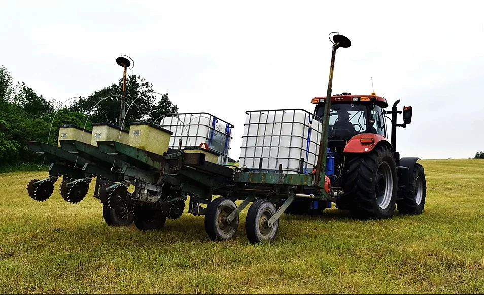 uhp water-jet planter