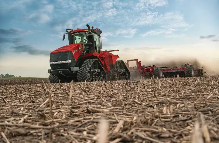 Case IH AFS Connect Steiger tractor