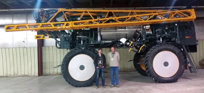 Nathan-Brause-modified-his-Hagie-Sprayer.jpg