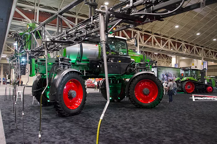 Fendt Rogator 900 Series Applicator.jpg