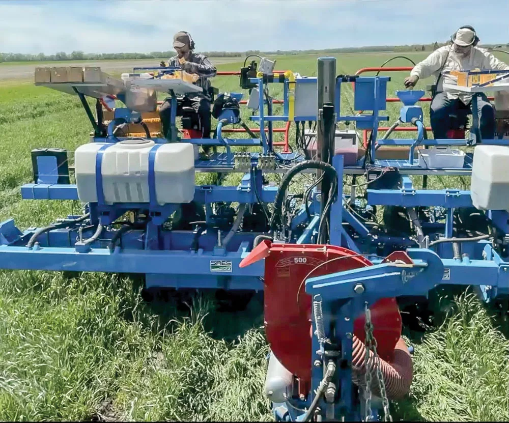 Bass-Hybrids-planteing-corn.jpg