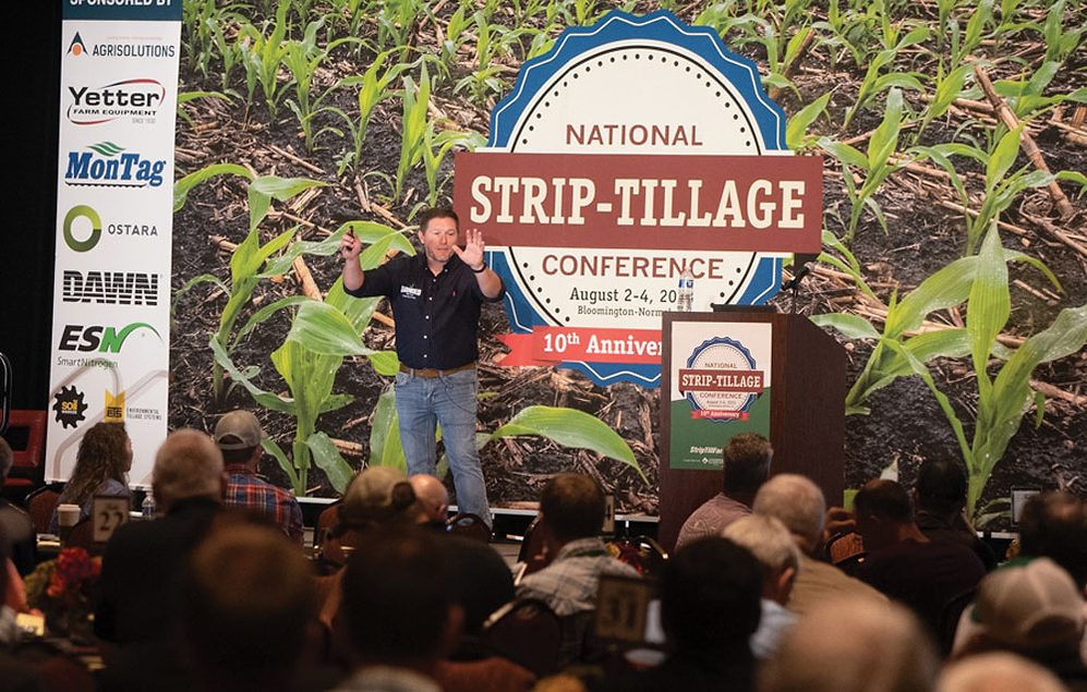 How Many Pounds of Nitrogen Do Corn Plants Use to Make 1 Bushel?