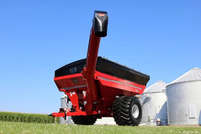 Unverferth Mfg. Co. Inc. X-TREME Grain Carts_0918 copy